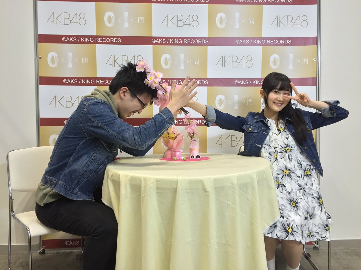 timoboll777's tweet photo. 昔のAKB48の写メ会、、ありがとう青春 https://t.co/d3URh9WMCR