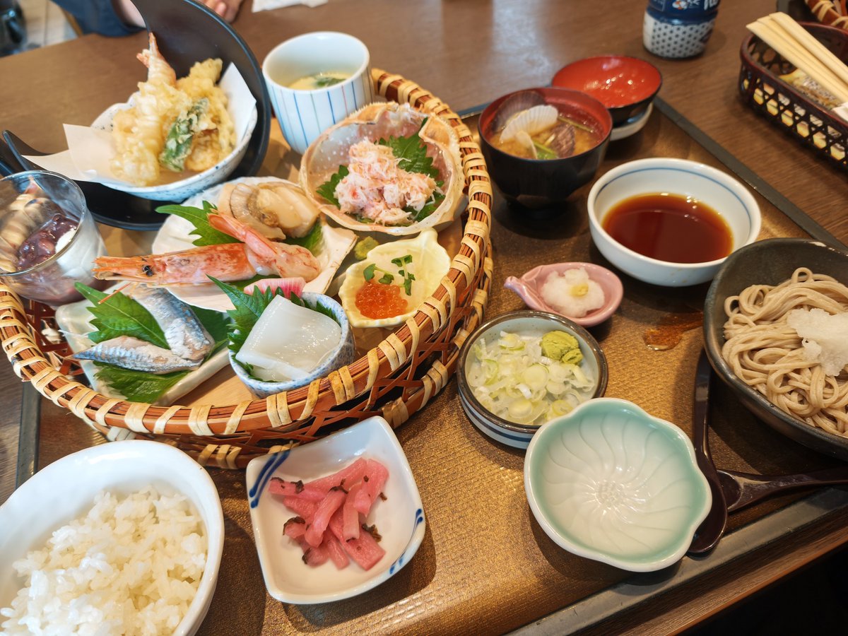 DruSML's tweet photo. 連休初手は北海道御膳 https://t.co/aKr2izXqqK