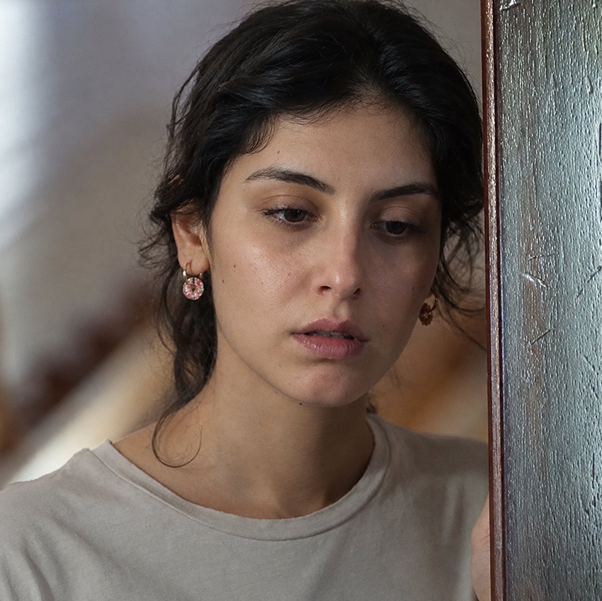 blurveil's tweet photo. the prettiest bare face i’ve ever seen https://t.co/GyLeZAms53