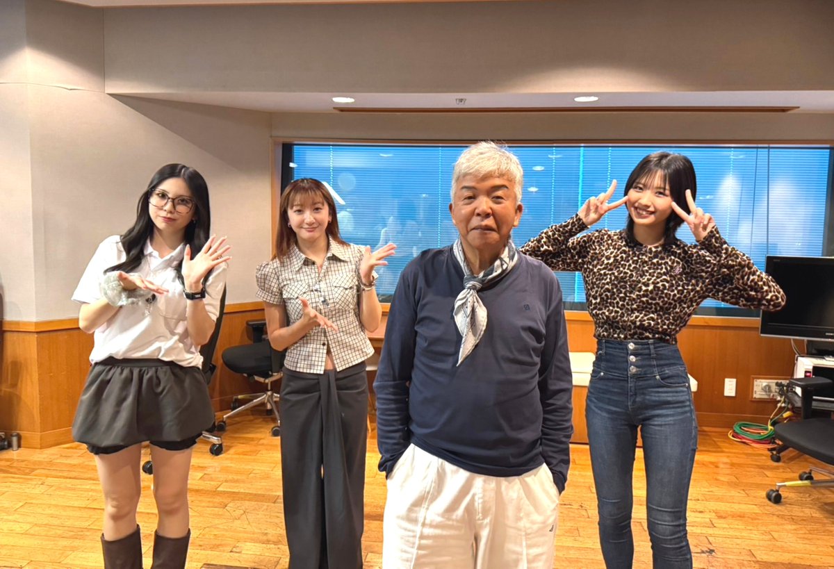 yando_staff's tweet photo. 【番組告知】
さんまのゴルフ事情、誰が支払う問題。ヤン娘。がルーヴルでクイズを学ぶ。秋山の卒業後にさんまが突っ込み！櫻井の新レギュラー？秋山の摂津UFO。弓桁の化粧事情。
 #yando #明石家さんま #村上ショージ #櫻井梨央 #弓桁朱琴 #秋山眞緒 #morningmusume26 #つばきファクトリー #ハロプロ https://t.co/3O8OVpOU5h