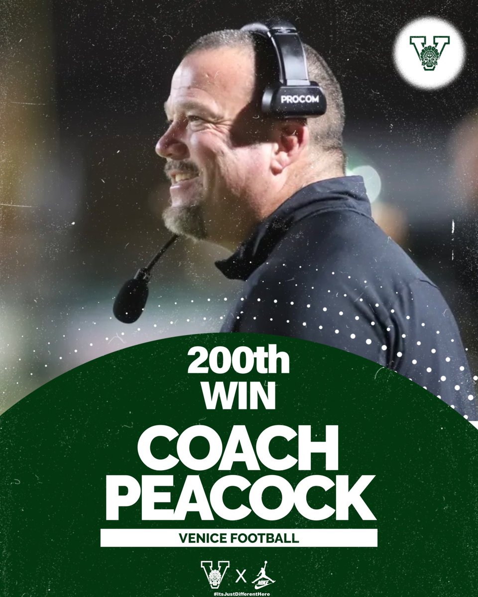 VeniceIndianFB's tweet photo. Great win for your Venice Indians! Congrats to Coach Peacock on your 200th win! #ItsJustDifferentHere https://t.co/Kn0oGtuZmm