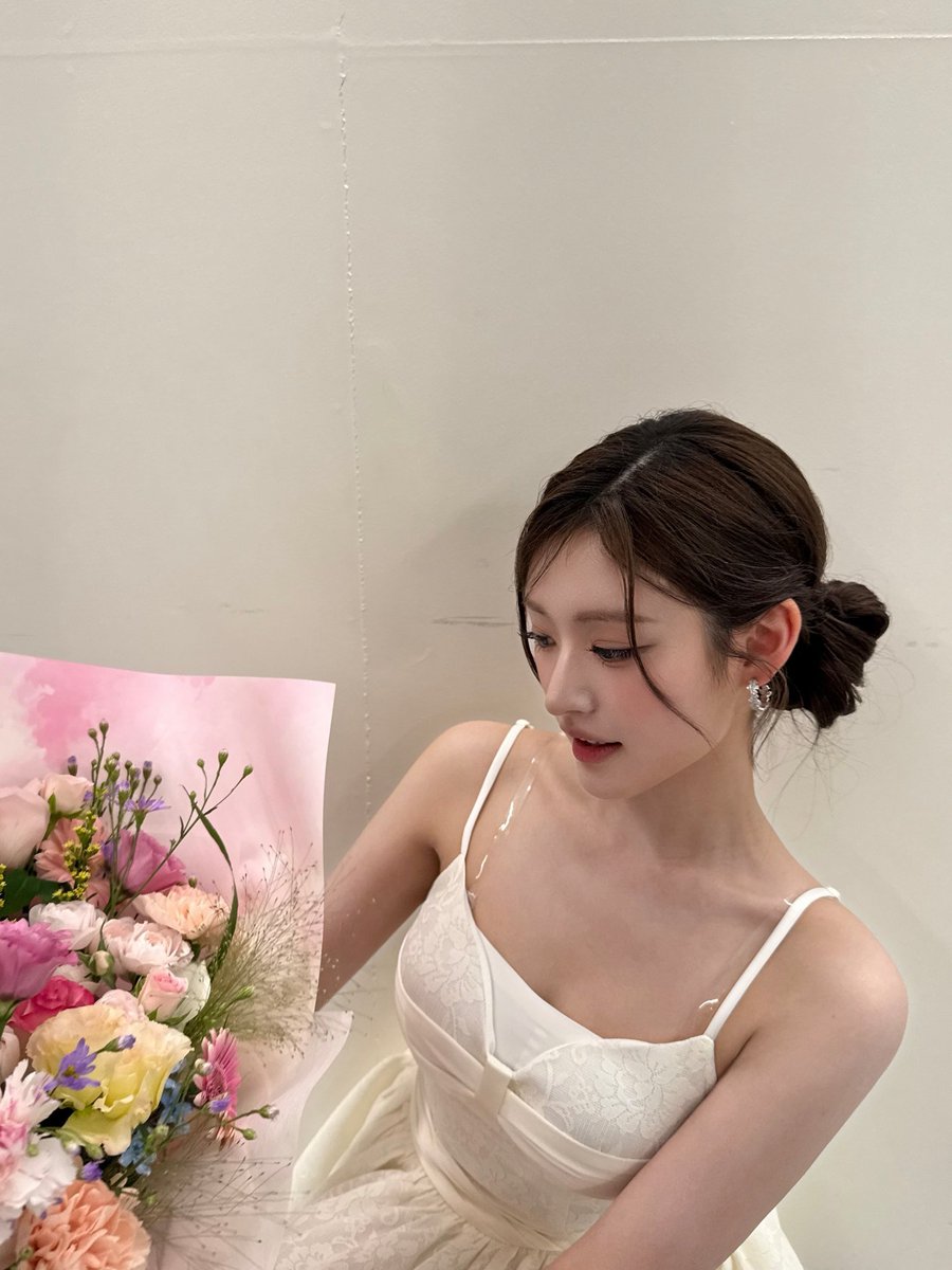 athenayangc's tweet photo. Flowers<3 https://t.co/KhVz8iry7o