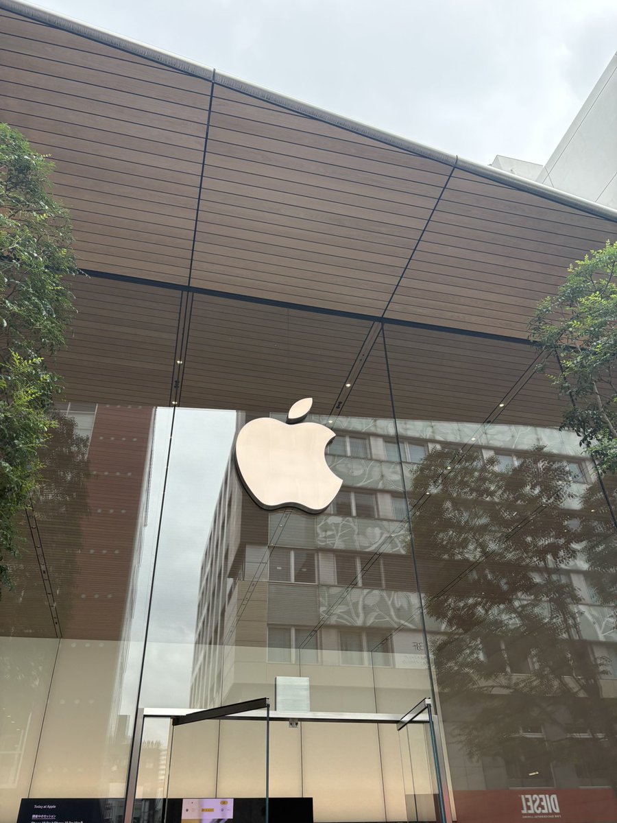 deji2121's tweet photo. 信者なのでお参りに来ました。
#iPhone18pro https://t.co/0fZMU8cyHC