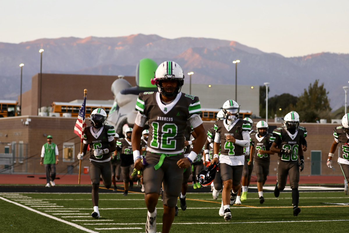 BanningUSD's tweet photo. 🏈💚 Friday night under the lights at Banning High School!

Tonight was extra special as we celebrated Senior Night for our BHS Regiment, Color Guard, and Cadet Corps seniors! 🎓💚💛

Congratulations, seniors! Thank you for your dedication and Bronco pride!

#WeAreBanning https://t.co/yCP8pvQrYW