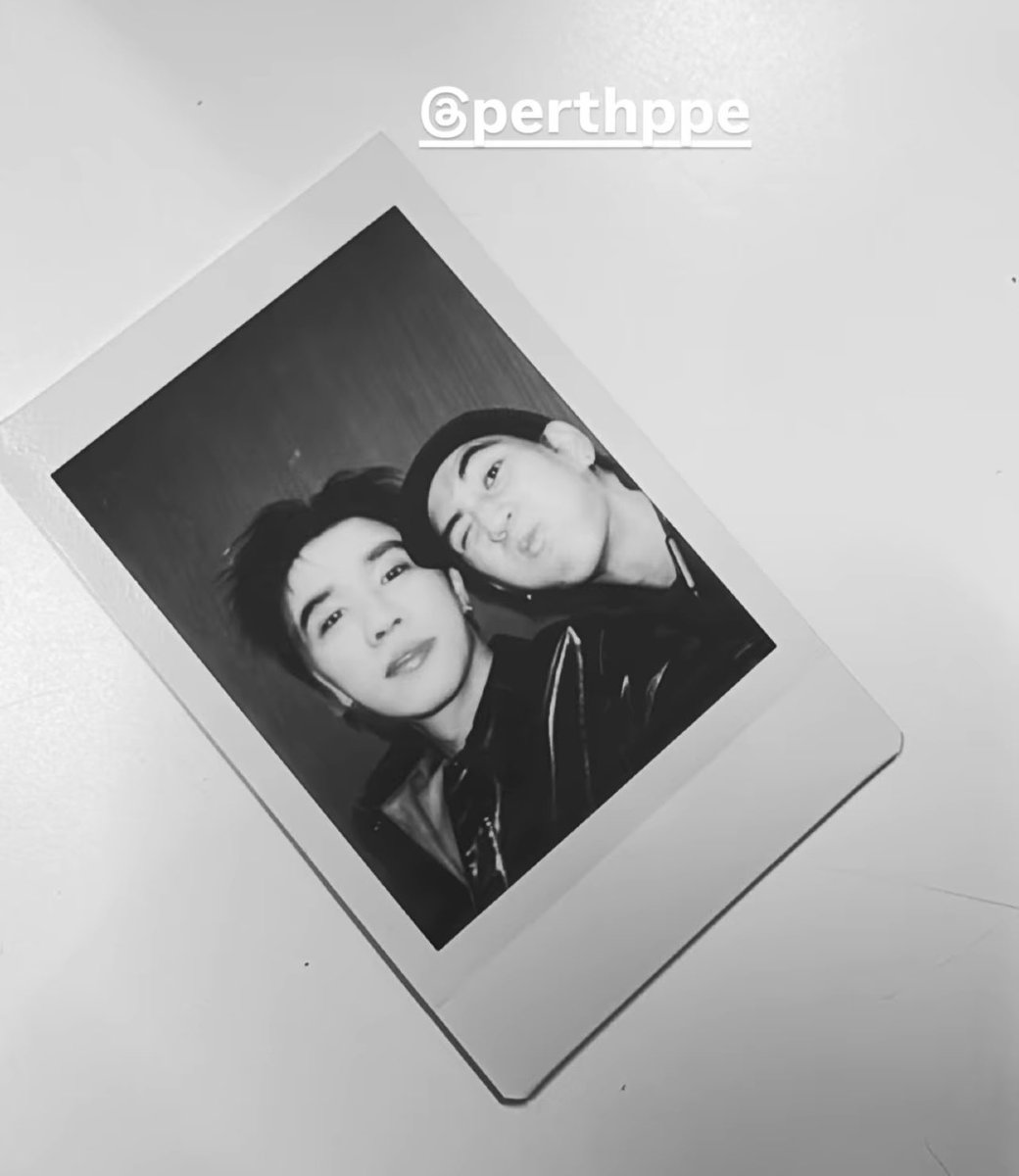 kunkidaraiyu's tweet photo. มึงงงงงงงงงงงงงงงงงงงงงง 😭😭😭😭😭😭😭😭😭😭😭😭���😭😭😭😭😭😭😭😭😭😭😭😭😭😭😭😭😭

#KDPPE #PerthTanapon 
:-) @Sea_tawinan #sea_tawinan https://t.co/LAUTtgHhyk
