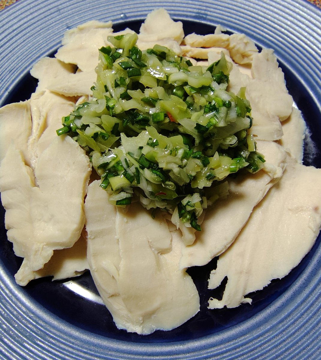 Albedolab2019's tweet photo. 蒸し鶏とニラソース
#おうちごはん #X家庭料理部 #自炊 #食事記録 #飯テロ #グルメ #ランチ
【PS】
日本女子大 お嬢様恐るべしw
※お嬢様理論
一軒家vs賃貸→結論:賃貸
だから マンション建てて
一番上に自���で住んでいるの
次元が違いすぎて理解デキン 泣
https://t.co/oDPfCxFJw2 https://t.co/9qBdDE49L5