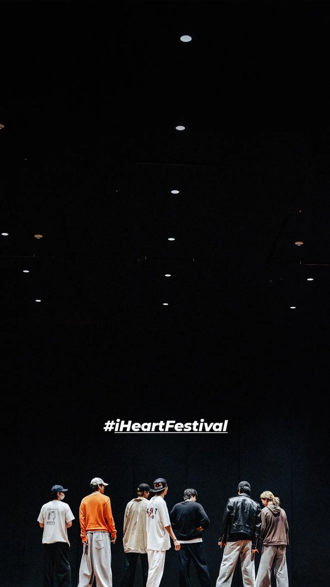 MaiHuong_0297's tweet photo. BTS AT IHEART RADIO MUSIC FESTIVAL 2026 💜
BTS BTS BTS
BTS IS COMING
BTS PAVED THE WAY
#BTSxIHeartRadio
#BTSonIHeartRadioMusicFestival https://t.co/GBz2jb2A5d