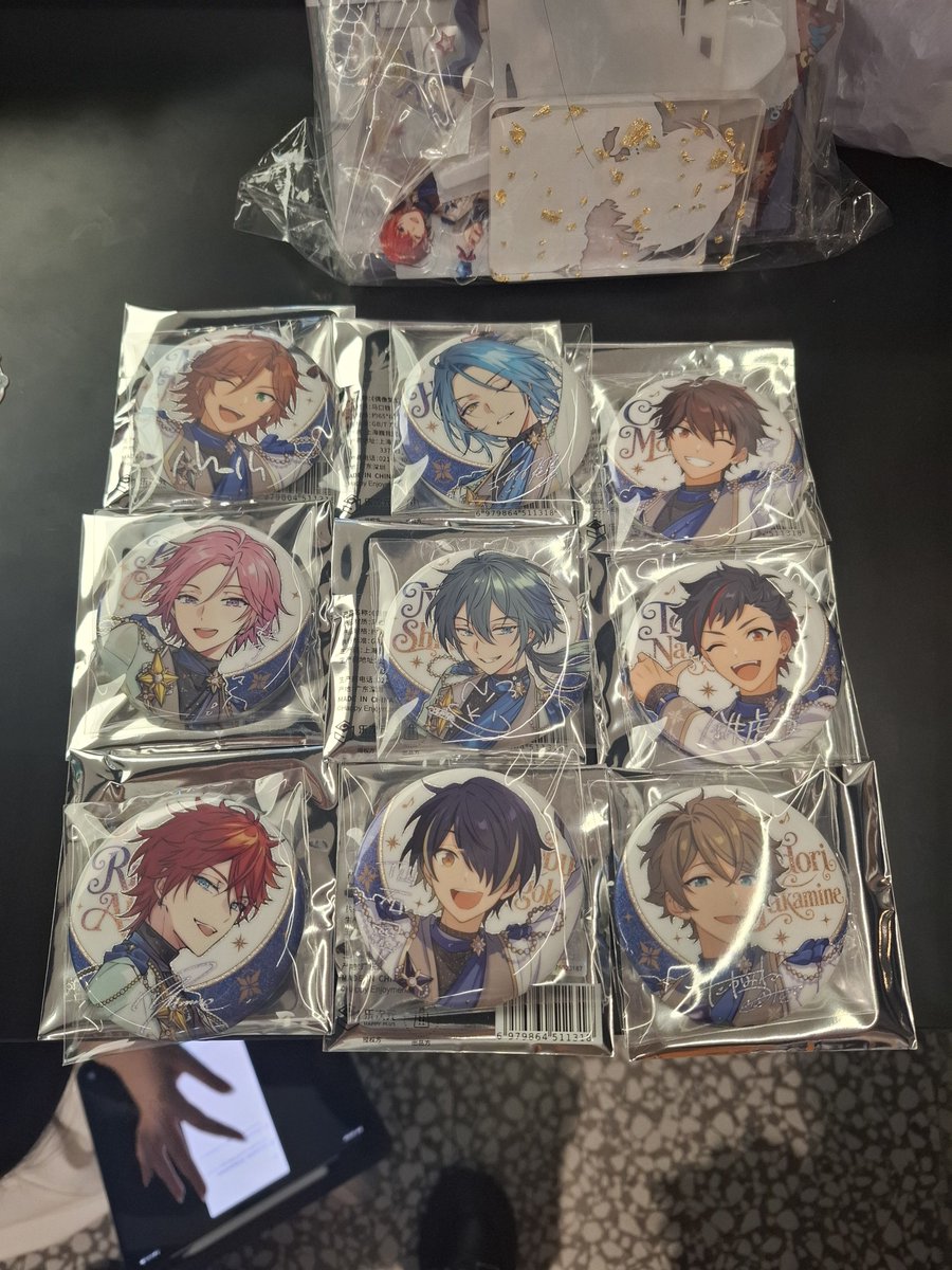 MIFURE1's tweet photo. พลล. - หาแลกไนท์ / ขายต่อใบละ 45.-

เข็ม - หาแลกไนท์ก่อน ยกเว้นนารุจังได้แล้วคับ

พัด 50.-

#ตลาดนัดอันสึตะ https://t.co/8wZ64FFgJk