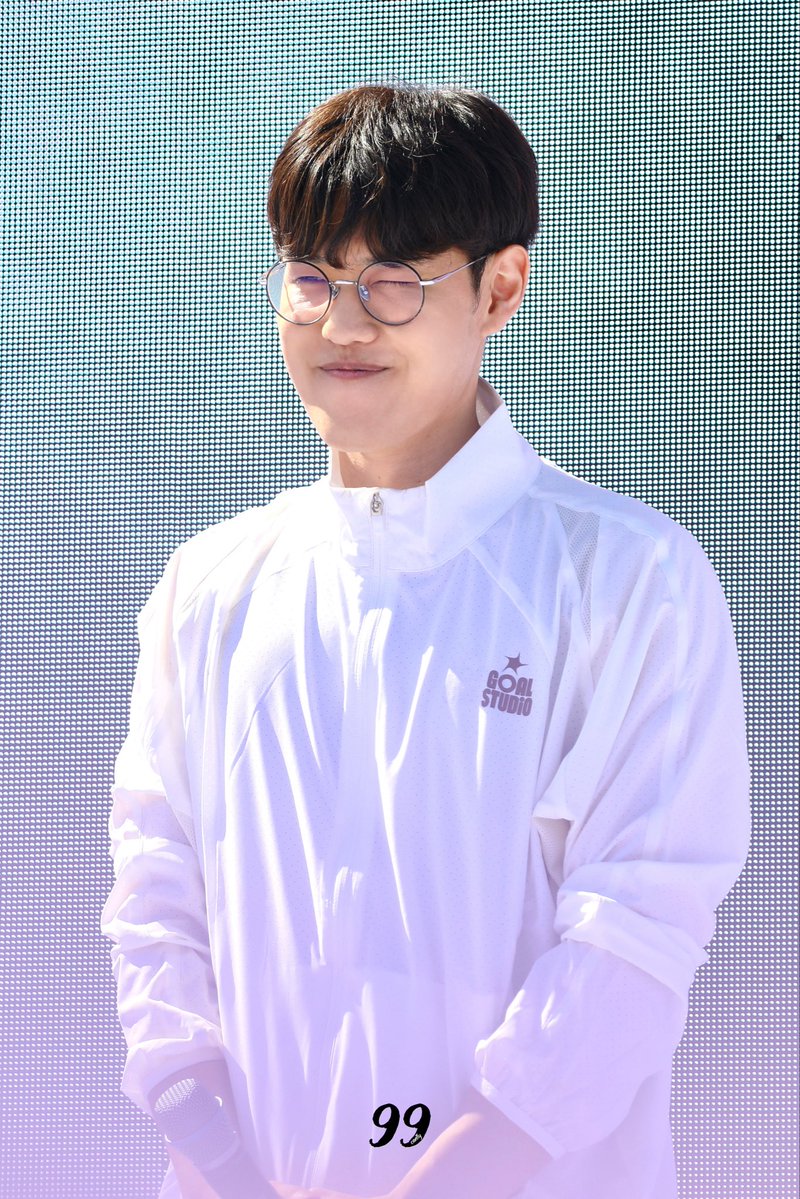 99canfly99's tweet photo. 260919 T1 WISH RUN

역시 윙크의 신 😉

#ONER #오너 https://t.co/16KHuKj7EQ