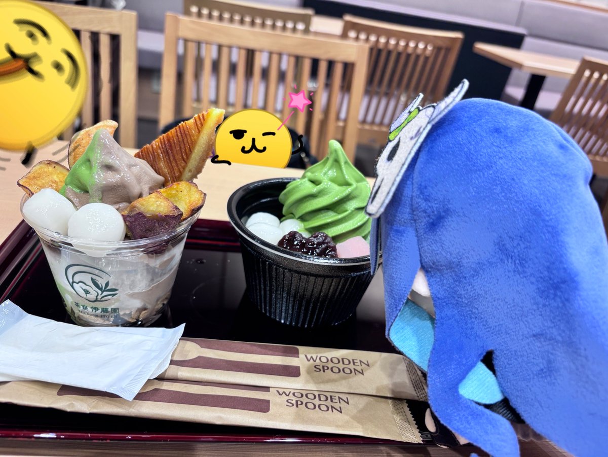 fui_21's tweet photo. 伊藤園のカフェ的なとこに来ております！！

僕のは抹茶&amp;ほうじ茶さつまいもパフェみたいな名前のやつで、セントレア限定？らしい

結構な量あったけど、甘さ控えめで最後の一口まで美味しかったです！！！

#ﾒﾒ旅 https://t.co/MCp4NiTNjh