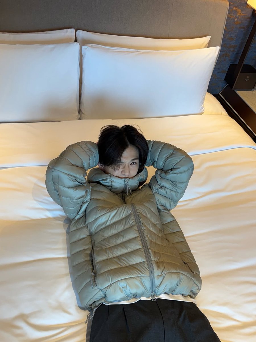 asahiprints's tweet photo. #ASAHI instagram post

“광고 airsahi mode ON 🪶 #탑텐 #탑텐에어테크 #탑텐경량패딩” https://t.co/L0Pe0Cu1Fq