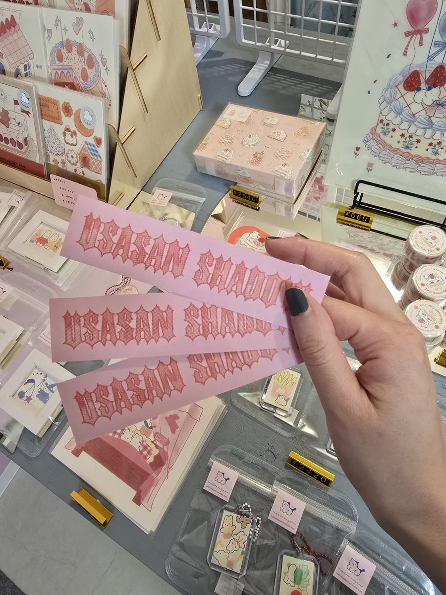 art__shop___M's tweet photo. 13時からスタートです。

みやまさんのグッズを購入のお客様にはステッカーを差し上げます✨ https://t.co/PmaSr78Vyu