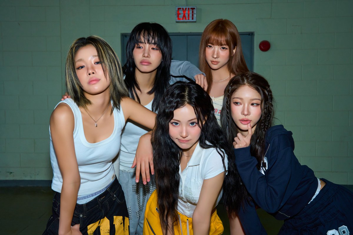 youngposseup's tweet photo. 𝗖𝗼𝗻𝗰𝗲𝗽𝘁 𝗣𝗵𝗼𝘁𝗼 - 𝟭 - 
𝗬𝗢𝗨𝗡𝗚 𝗣𝗢𝗦𝗦𝗘

영파씨 (YOUNG POSSE) 3rd Digital Single
‘GO해’

⏰ 2026.10.07 6PM (KST)

#영파씨 #YOUNGPOSSE #ヤングパッシ 
#GO해 #GO_AHEAD https://t.co/v5YlTRSZIj