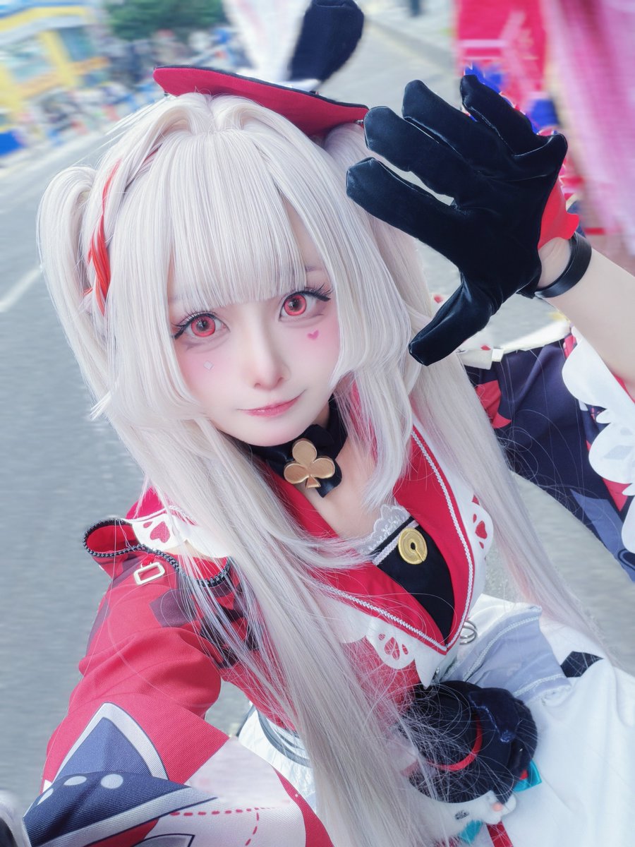 tuki_mmy's tweet photo. こんひばな～❣️

#サツコス https://t.co/2Sm8d10yX6