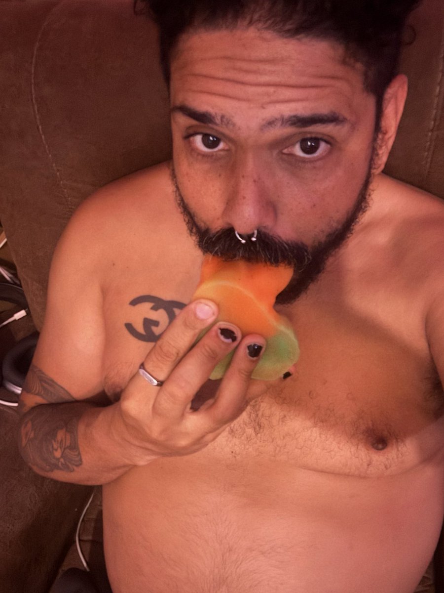 aaagathon's tweet photo. …nor do I spend enough time with my @orcstyle #orccock ; this isn’t where I usually put it. (Not sponsored or anything, just a fan!) https://t.co/zQlY1W35kG