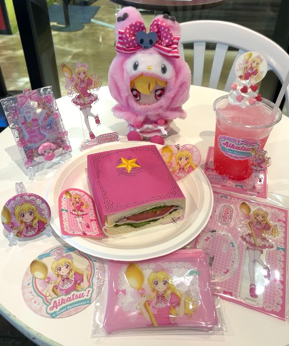 Momona773's tweet photo. 💓-・-🎀-・-🍓-・-🎀

アイカツ！ツリービレッジ
POP UP SHOP＆CAFE～Sweet Restaurant～

🎀-・-🍓-・-💓-・-🎀

スイートレストランコーデ大好きだから行けて本当に良かった🫶

#アイカツ #星宮いちご #ツリービレッジ https://t.co/wkrWDITdmI