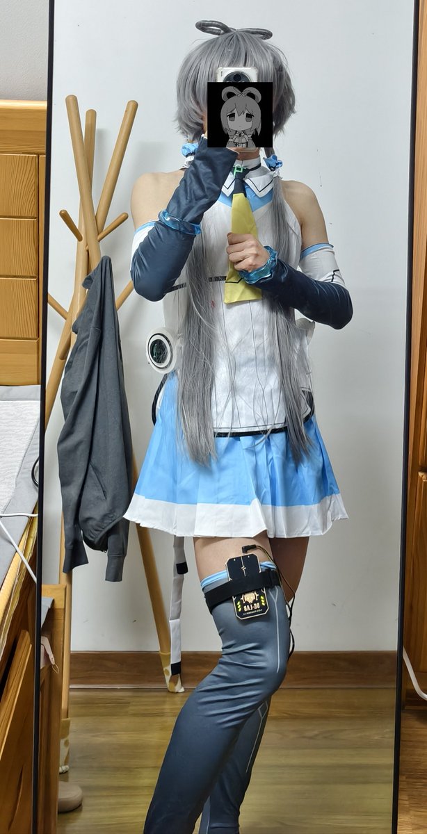 LTY712712's tweet photo. 试衣，洛天依v4公式服
#洛天依 #cos #cosplay https://t.co/tBRodlIMR3