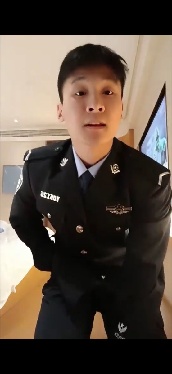 LukeHal06495316's tweet photo. 警察系列 https://t.co/PMo7HkBiXQ