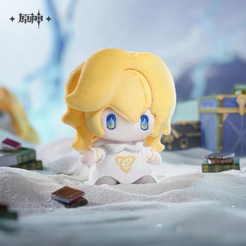 illugasuki's tweet photo. THEY TURN MY MONOMAKH INTO A MARKETABLE PLUSHIE 😭😭😭😭😭😭 GOD I NEED ONE https://t.co/4ji8qc8rZR