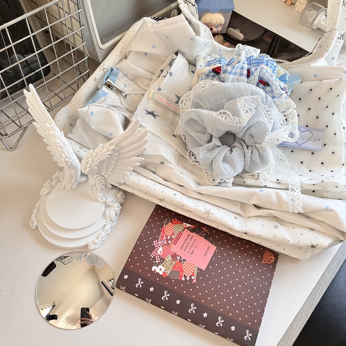 tinkerfinder's tweet photo. my pinduoduo haul arrived 😚

aug. 29 : placed order
aug. 30: shipped out
sept. 1 : consol warehouse
sept. 4 : cn customs
sept. 9 : in transit to ph
sept. 13 : ph customs
sept. 16 : j&amp;t pick-up
sept. 19 : rcvd today 📦

le is get. pwede na ako maghost ng pasabuy 👀🙌🏻 https://t.co/LFYmQlCcwz