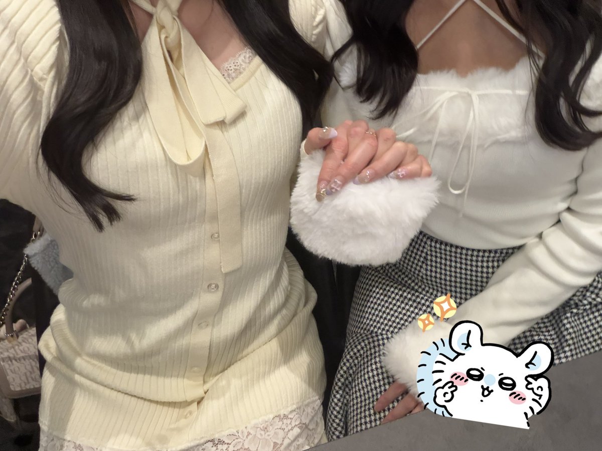 marukutefuwafu's tweet photo. お気に入りのロゼミュお洋服🎀💎
#rosemuse https://t.co/9QT8OI47xS