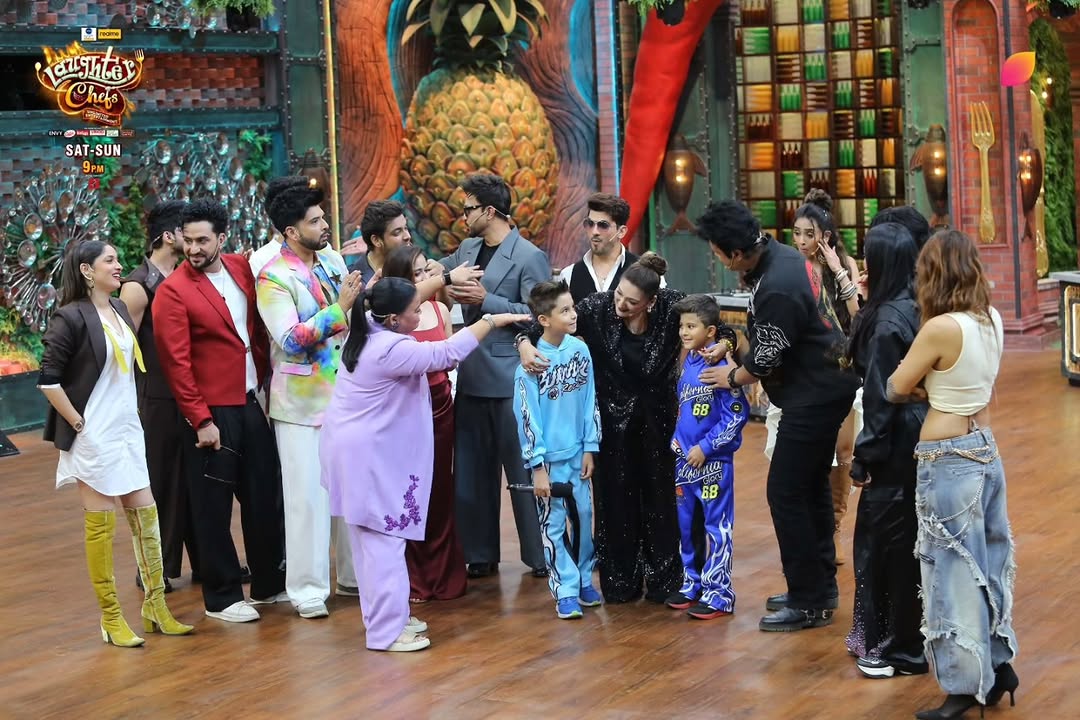 kashmera1dcdm's tweet photo. Lagega laughter ka extra tadka, jab aayengi Sunita Ahuja! 🤩

Dekhiye - Unlimited Entertainment season 3, har Sat-Sun raat 9 baje, sirf  aur  par.

@ https://t.co/iENExySBn1