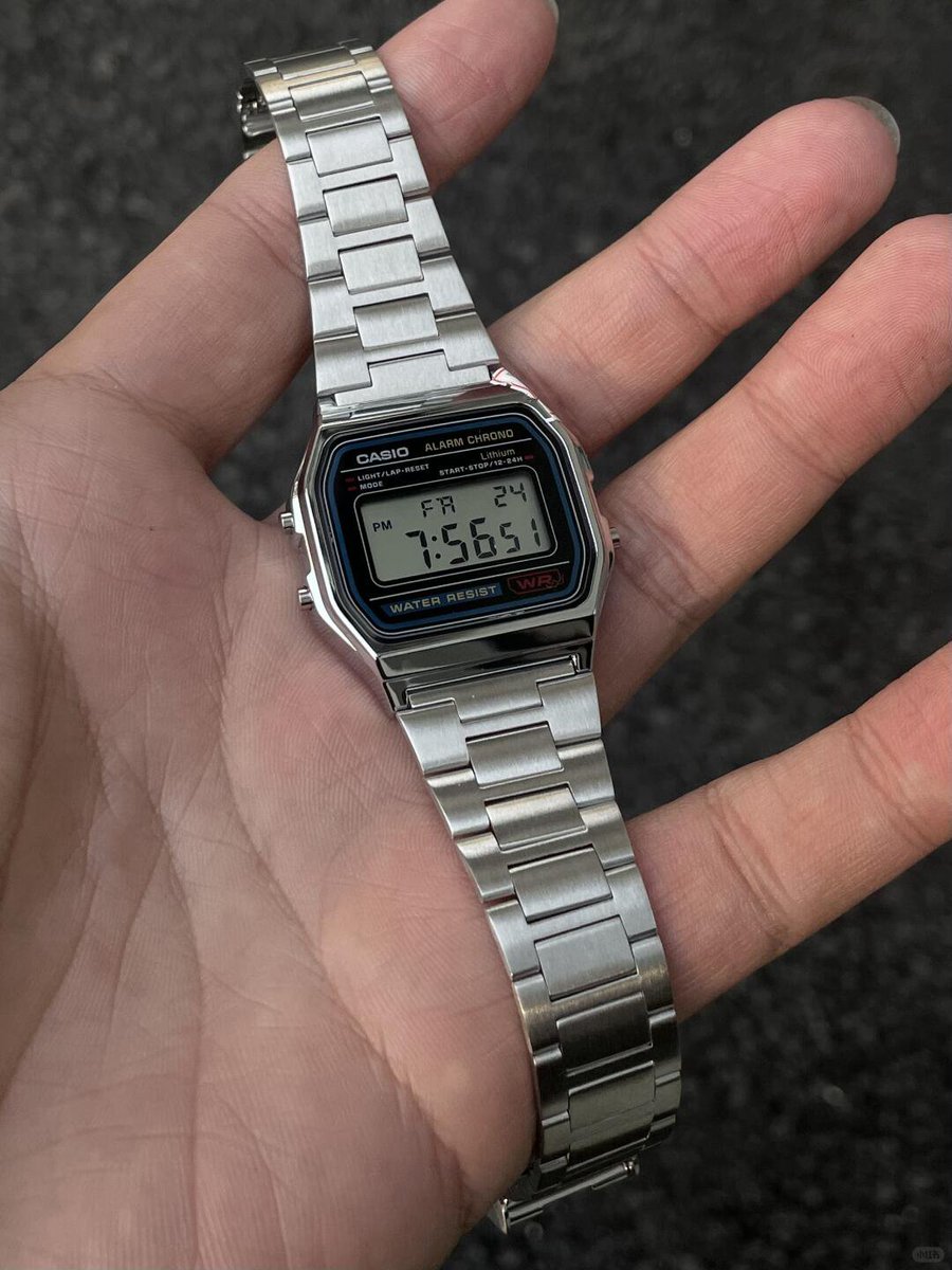starxxy7's tweet photo. Casio yang ini cakep juga ya ternyata https://t.co/9MSWIwJth4