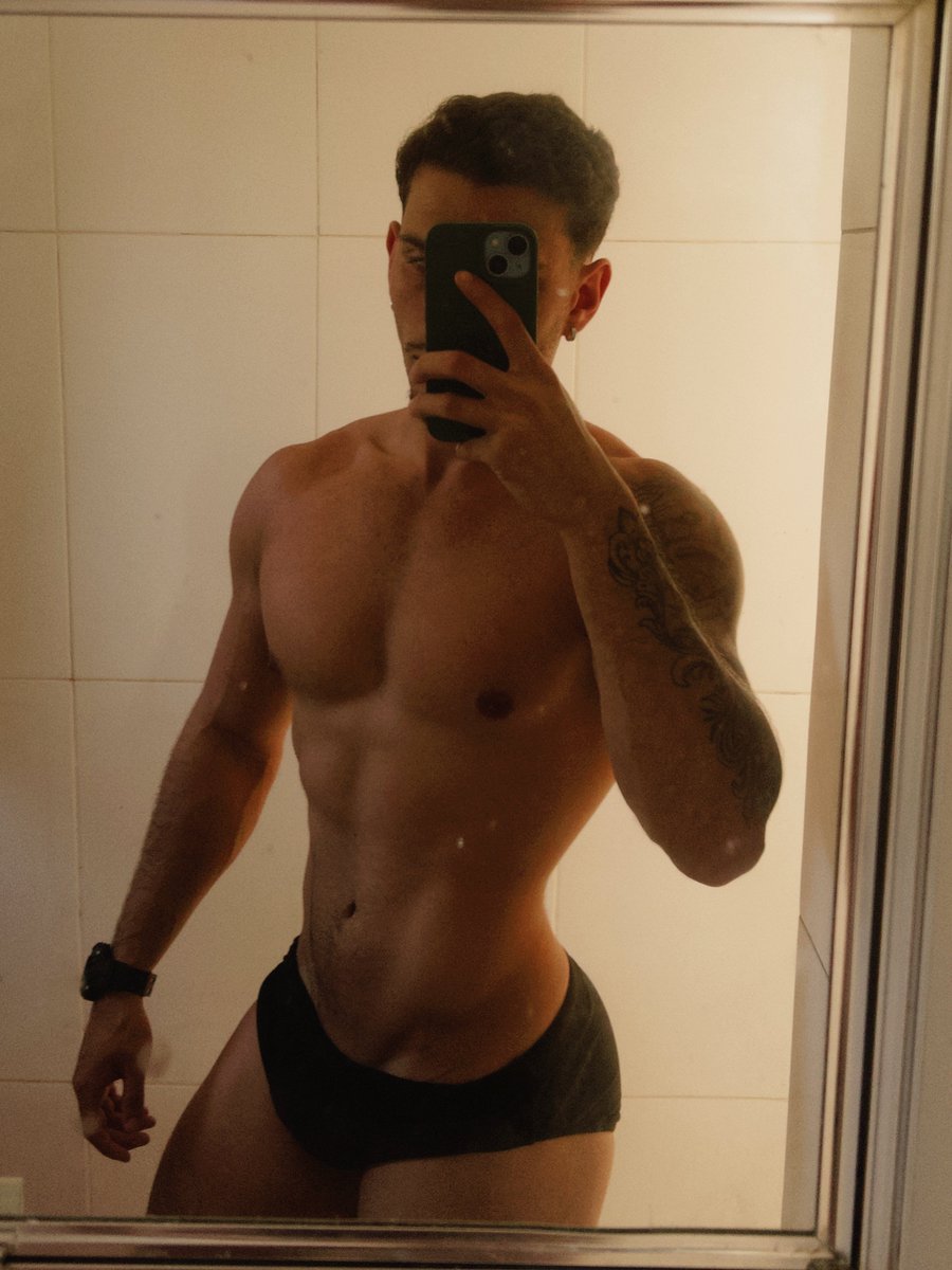 DiosesElit's tweet photo. RIO ⭐ 

https://t.co/SnG3164fuO

Canales Oficiales 👇
👉 https://t.co/bSLcXUHncj 👈

#DiosesElite #men #fitness #handsome #viral https://t.co/8p5X9zbwPC