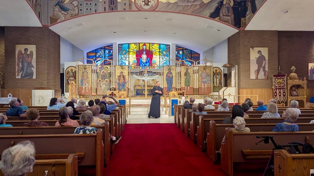 CarleySauc6dwt's tweet photo. Yesterday was a wonderful day at Sierra Winds! 💙 Our residents enjoyed a special Sun Health spiritual outing to Holy Trinity Greek Orthodox Church, followed by a delicious lunch at Texas AZ Grill. A beautiful day filled with faith, fellowship, https://t.co/7NDVG7NKmw