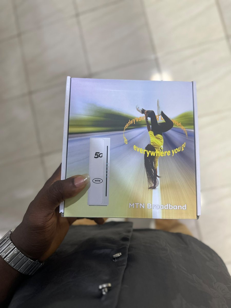 IfexaGrid's tweet photo. Day 3 of giving our free @MTNNG routers to techies in the city of Onitsha. https://t.co/VSz2VkX9XR