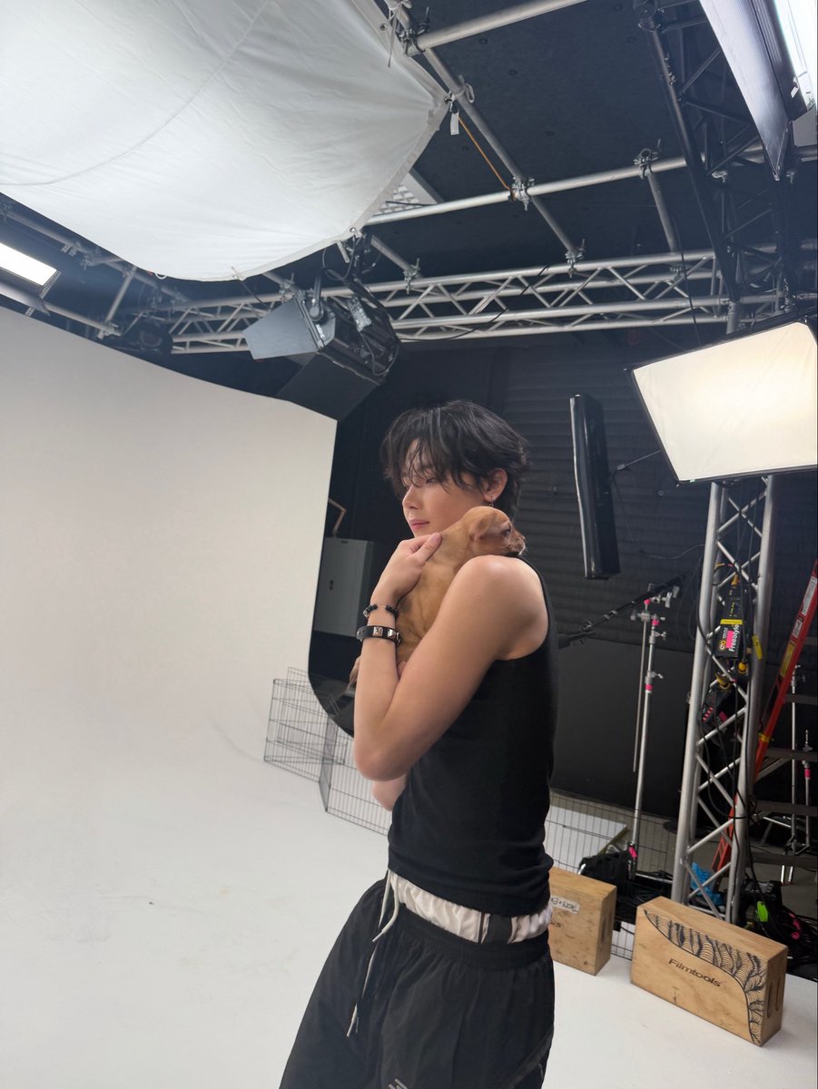 nico99kyoco's tweet photo. お父さんニコラス😿🩷抱っこの仕方が優しい😿 https://t.co/564DmKly67