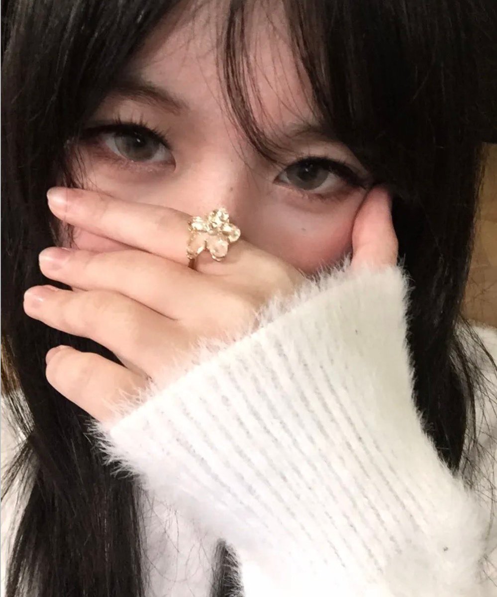Handegelen's tweet photo. ✨ 给你们看窝的美甲！#4i #1i #足控 https://t.co/3HpGDV9RhI
