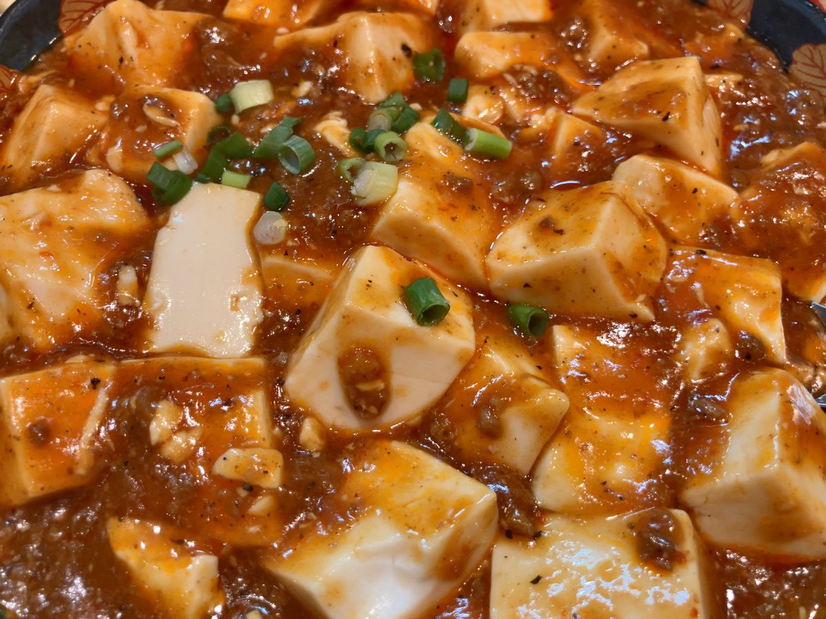 EG350's tweet photo. ←先週、マーボードウフの麻婆豆腐
　→今週、本店の麻婆豆腐　mgmg😊 https://t.co/uJOBWik4Uf