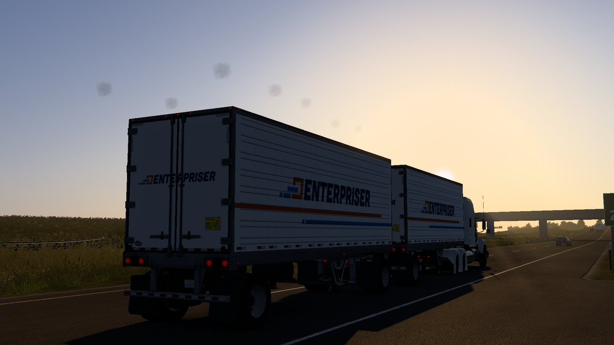 kisaragi08080's tweet photo. 【American Truck Simulator】【ATS】Ver1.60を
ノートPCで配送 #34 オリンピア ➡ カリスペル
★★★スクショ★★★
#americantracksimulator
#ats
#YUTAKASHOP さん https://t.co/6lqkgj4Q7Y