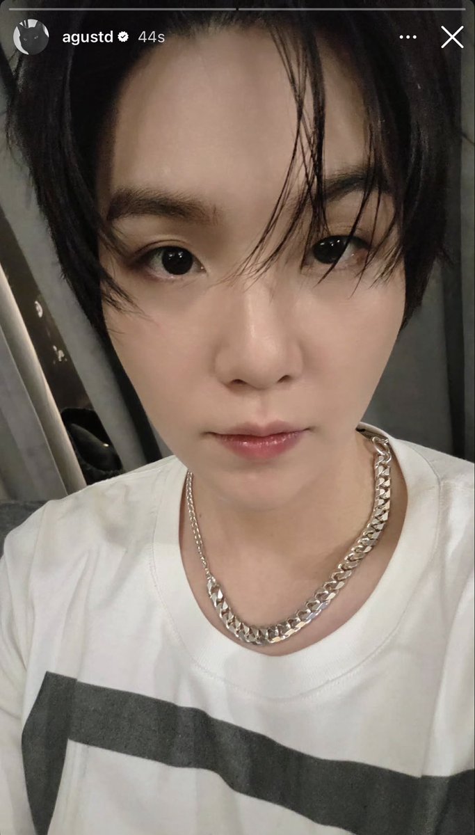 _BTSMoments's tweet photo. [📸 Instagram Story — #SUGA] 

(https://t.co/48yJkkw9Fj) https://t.co/4nAQCGNkdT