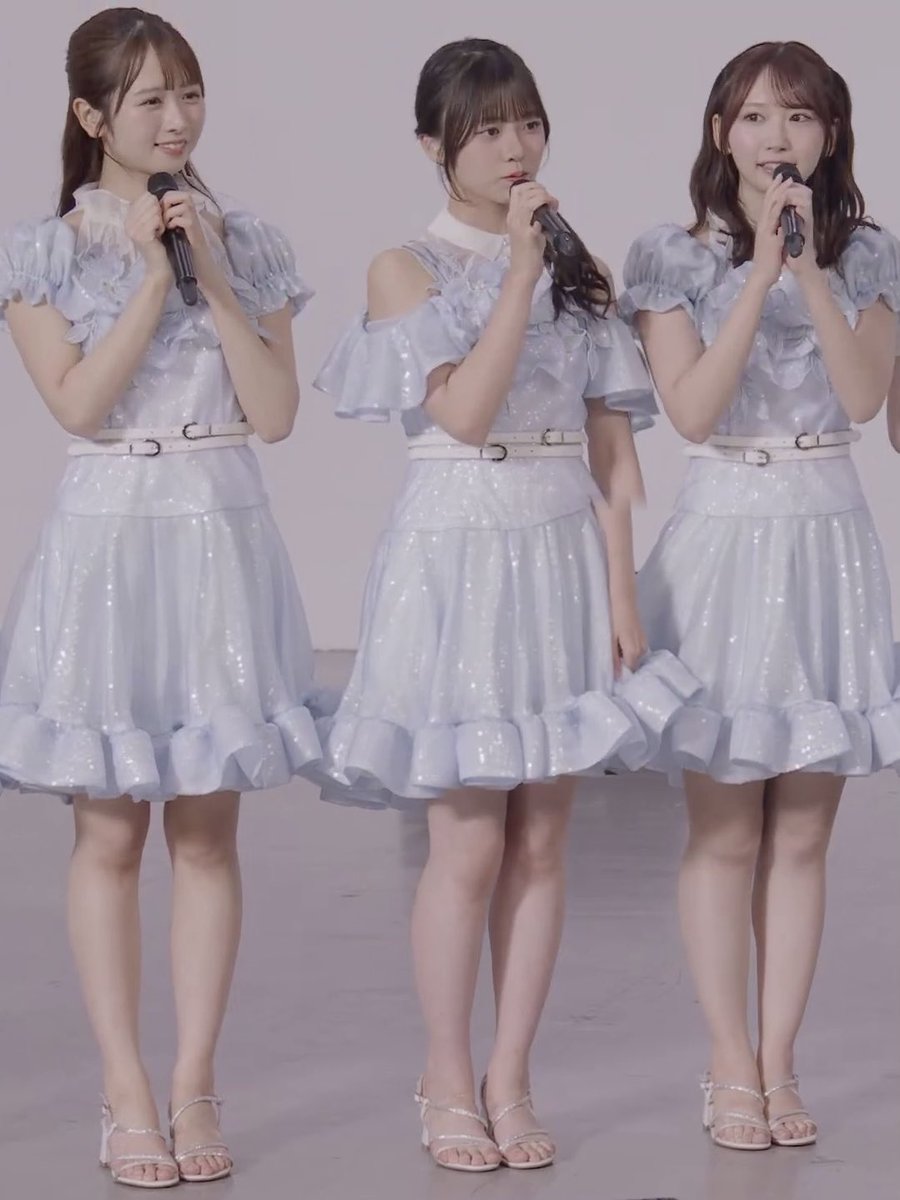 hinatapanda17's tweet photo. この衣装大好き💕ライブで生で見たい💕💕 https://t.co/KWoxqcNF1S