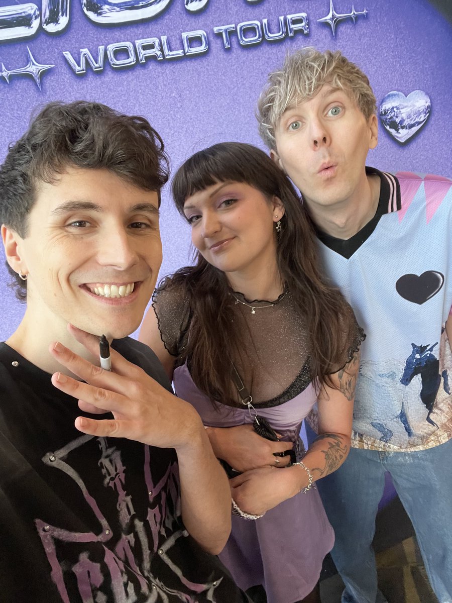 fourtysteps's tweet photo. first dnp tour after being a fan since 2011 literally couldn't have been better https://t.co/GthskbaGCA