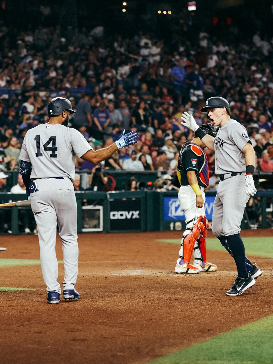 Yankees's tweet photo. Valley Victory. 

#RepBX https://t.co/3fOHDjugJa