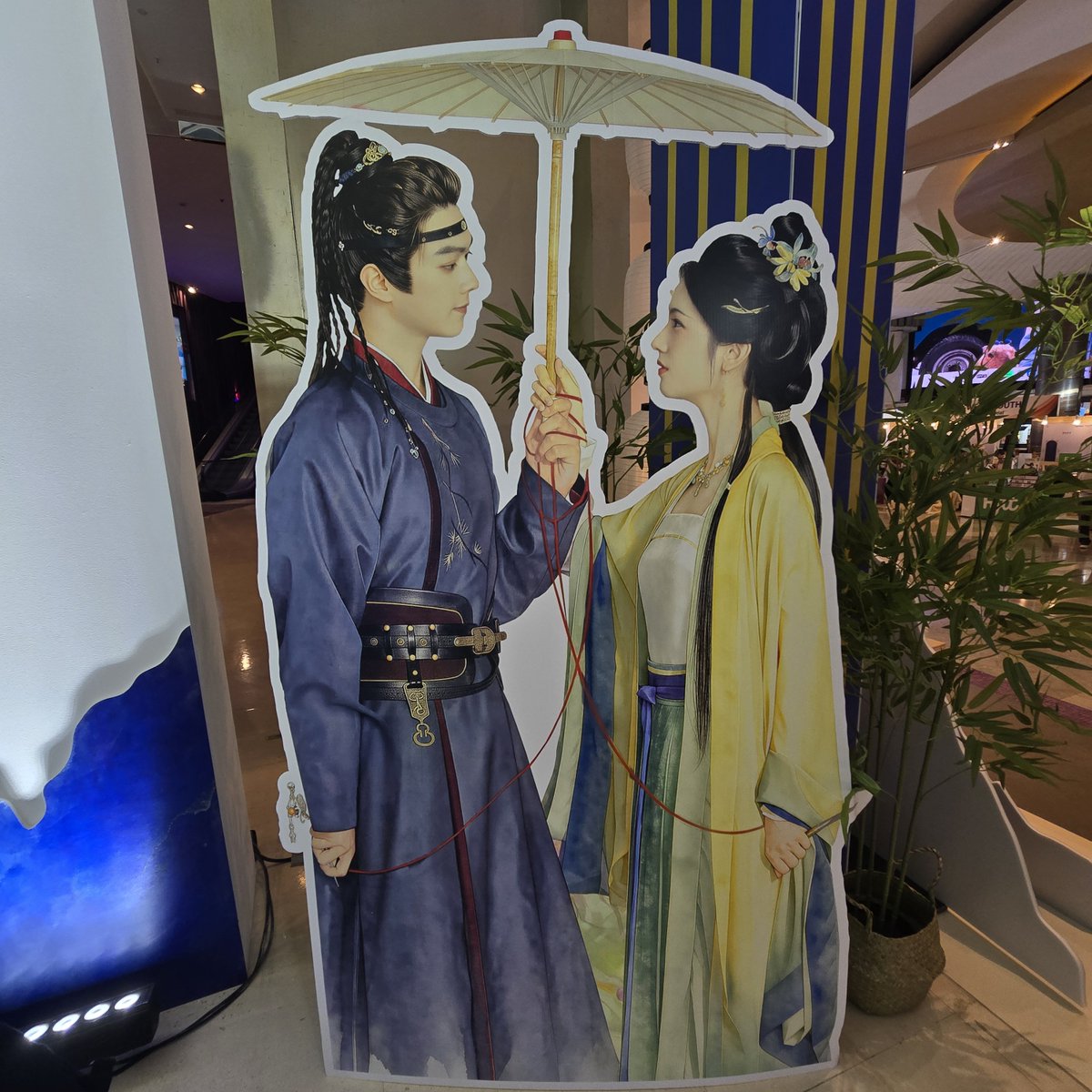 MymintNet's tweet photo. ภารกิจพาคนหล่อกลับบ้าน 🐷🧡💜 
ก่อนมาเจอตัวจริง
#สวีข่าย #Xukai
#SpringOfTheBladeTH
@iQIYI_Thailand https://t.co/Q7e7Zqt2nX