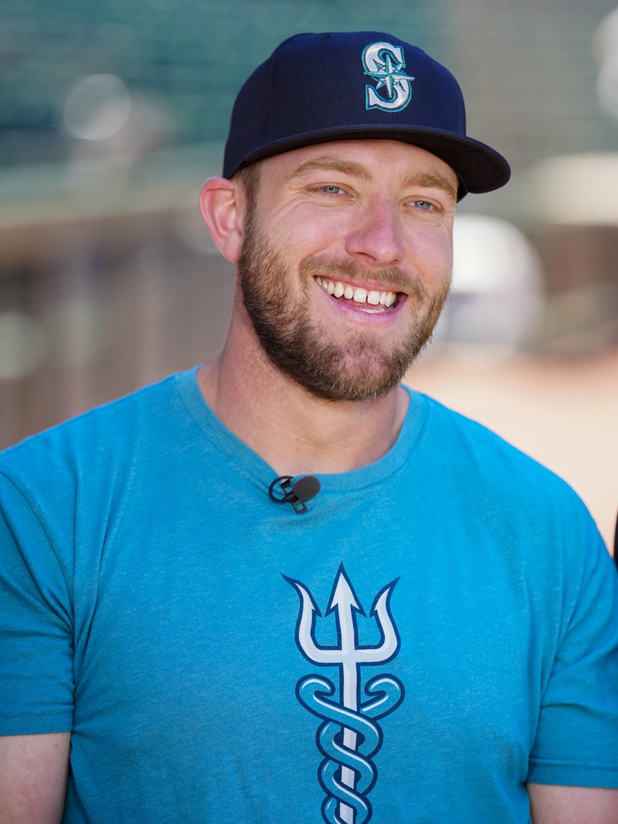 Mariners's tweet photo. Happy birthday, Luuuuuke 🎂🎉 https://t.co/XBI2Ku0EwC
