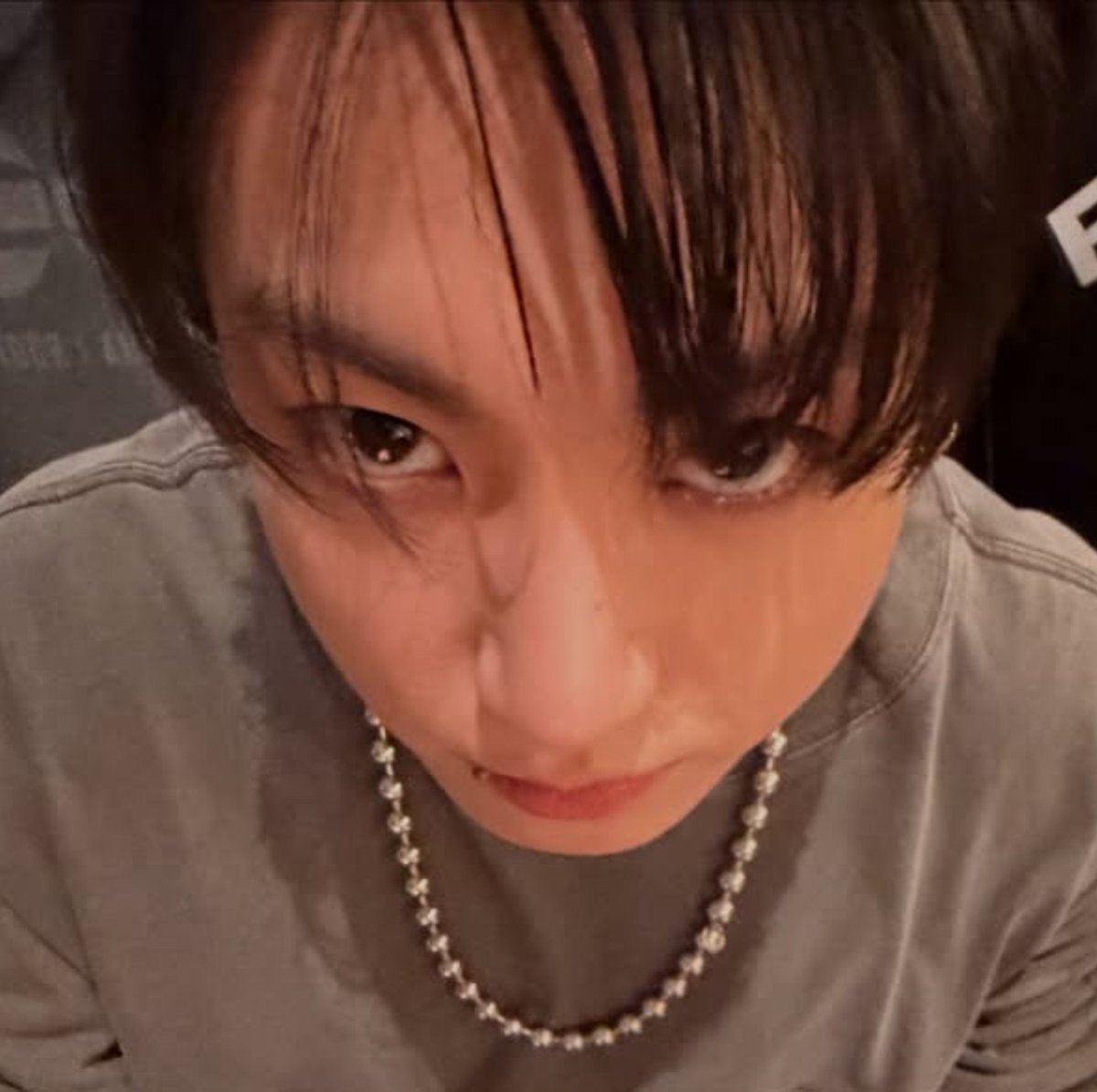 _sgminseven's tweet photo. “People say me and Jungkook look alike” - yoongi 

😭😭😭😭😭😭😭😭😭😭 https://t.co/4JDkLFH4jQ