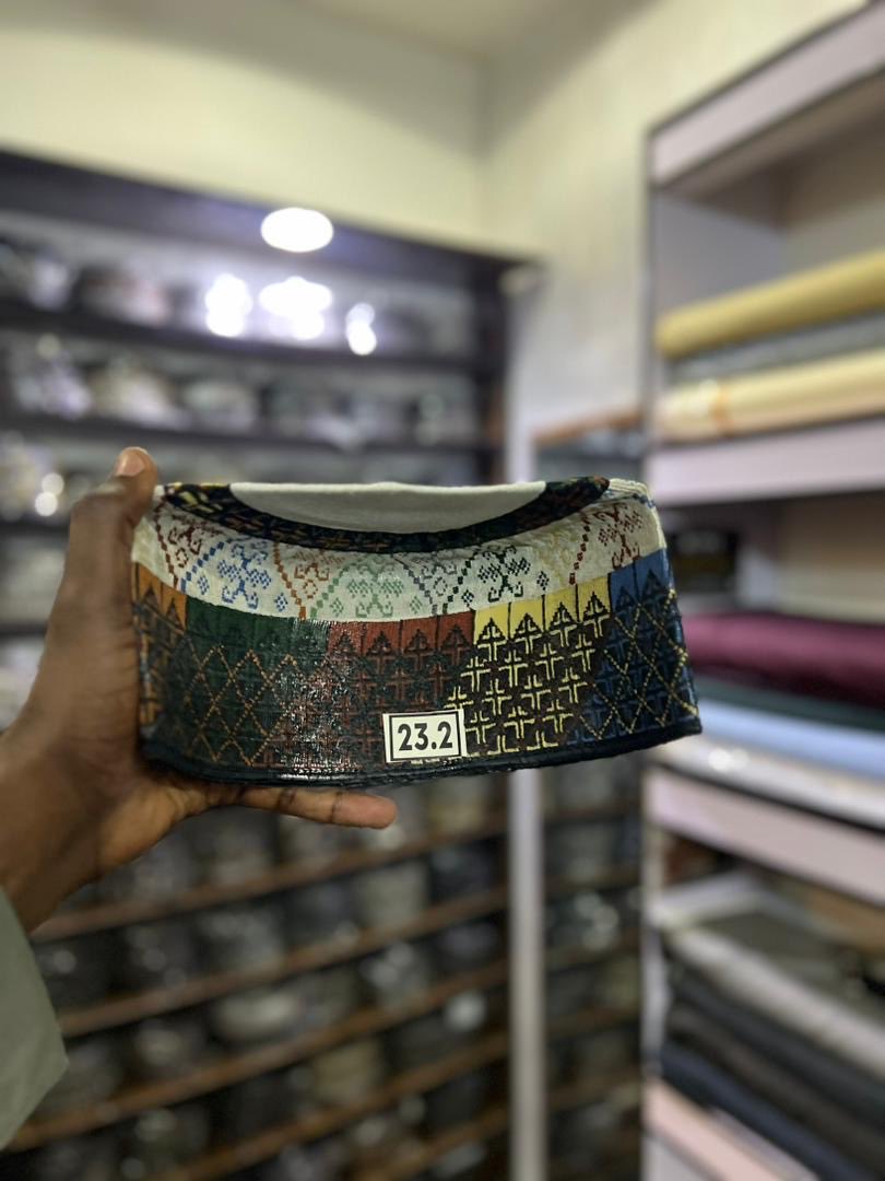 MustaphaKawu1's tweet photo. NEW ARRIVALS FOR THE FASTEST FINGERS 

HIGH-QUALITY BAMA CAPS💥🔥💯

🏷️:N35,000——————N50,000

📍Damaturu,Yobe State 

🚚(Nationwide Delivery)

📞https://t.co/Hp9Qn5X4vX https://t.co/vbIa6nRxTQ
