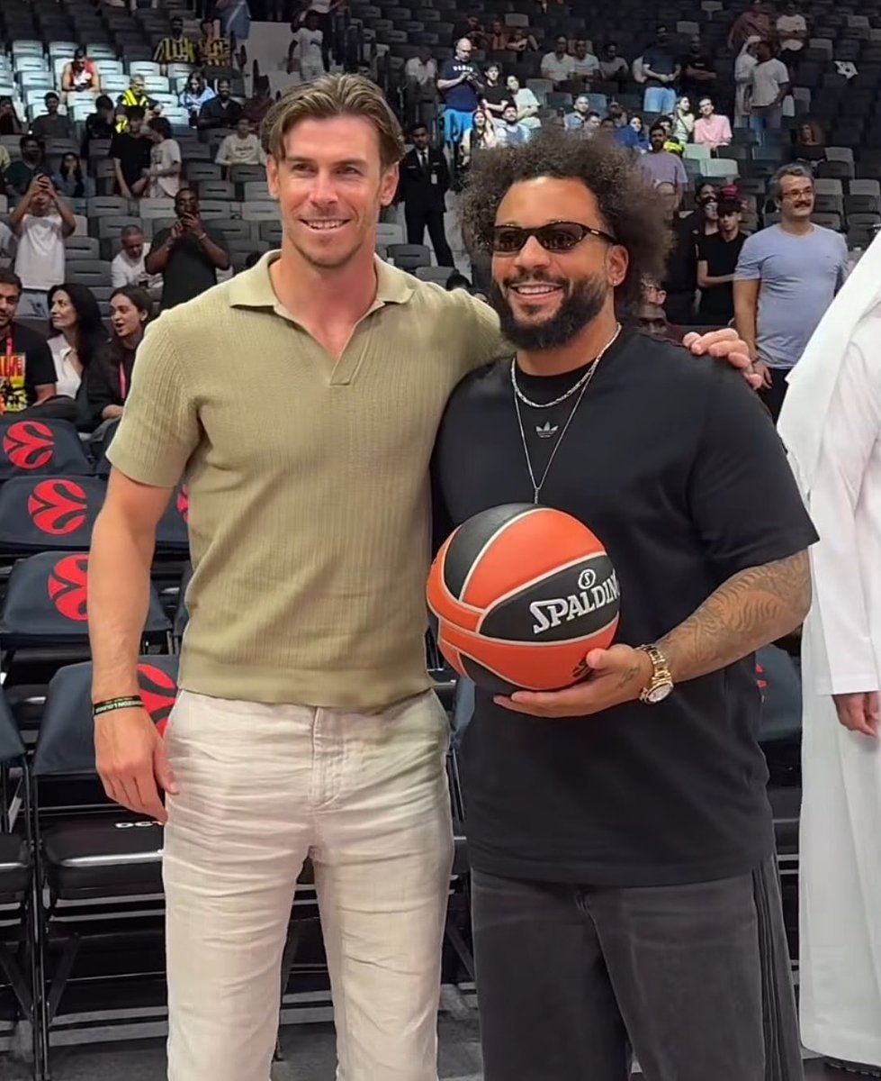 theMadridZone's tweet photo. 🤩 Marcelo and Gareth Bale supporting Real Madrid at the EuroLeague Super Cup in Abu Dhabi. 🇦🇪 https://t.co/S9SFaO4bLj