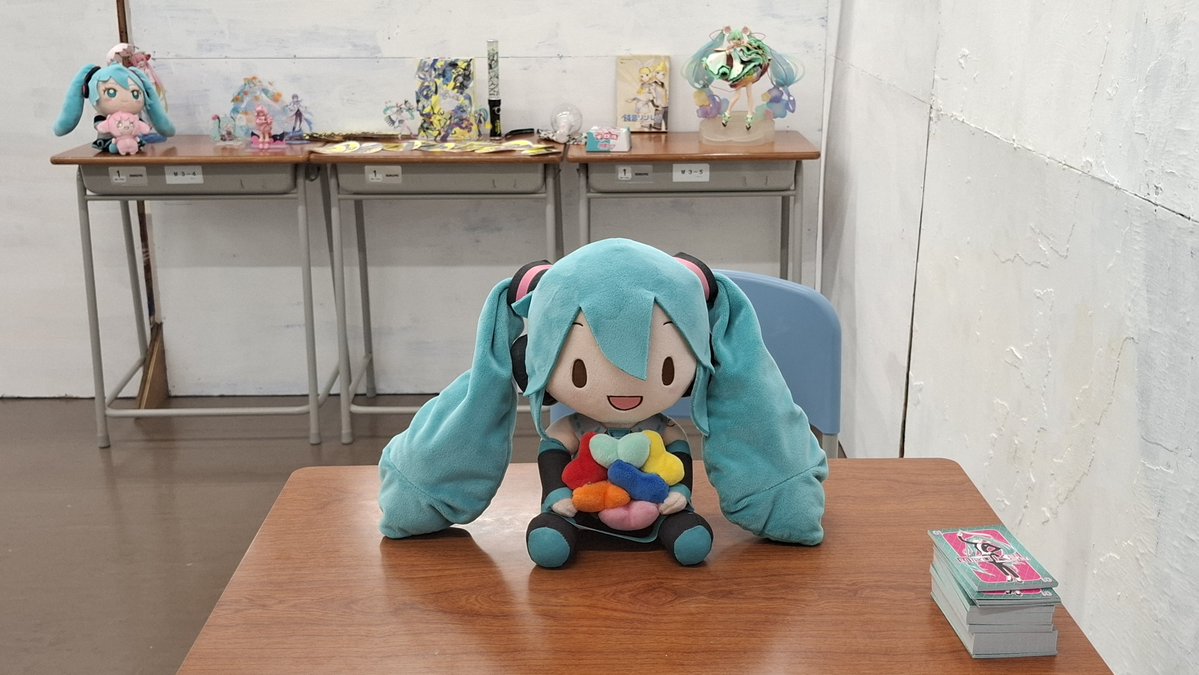 nagafusa55's tweet photo. 開成中学校・高等学校の文化祭「開成祭」で、同校のVocaloid同好会により開催されたファンメイドライブの第2公演を観た
素晴らしかった…
完全に「電子の歌姫初音ミク」をそこに降臨させていた
すごいなオイ
#MIKUKAISEI #MIKUKAISEI2026 https://t.co/hwGiN05xFf