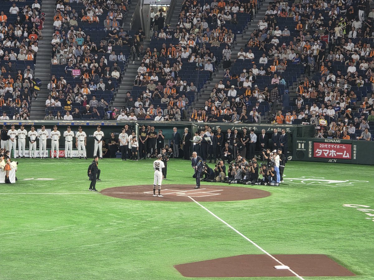 kingkeiking's tweet photo. 森繁やんけ！

いや、森繁和さんだ！ https://t.co/urMmTlZgDr