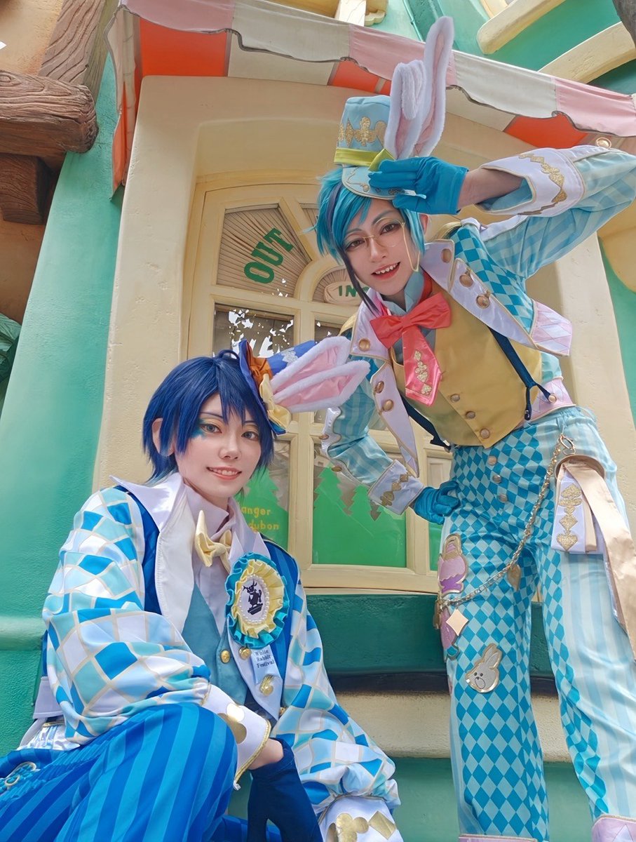 aaary_cos's tweet photo. ラビフェス♠️で🦈と一緒にDハロ来たぞ～！

#Dハロ仮装2026
#Dハロツイステ仮装 https://t.co/VBc33h5iOs
