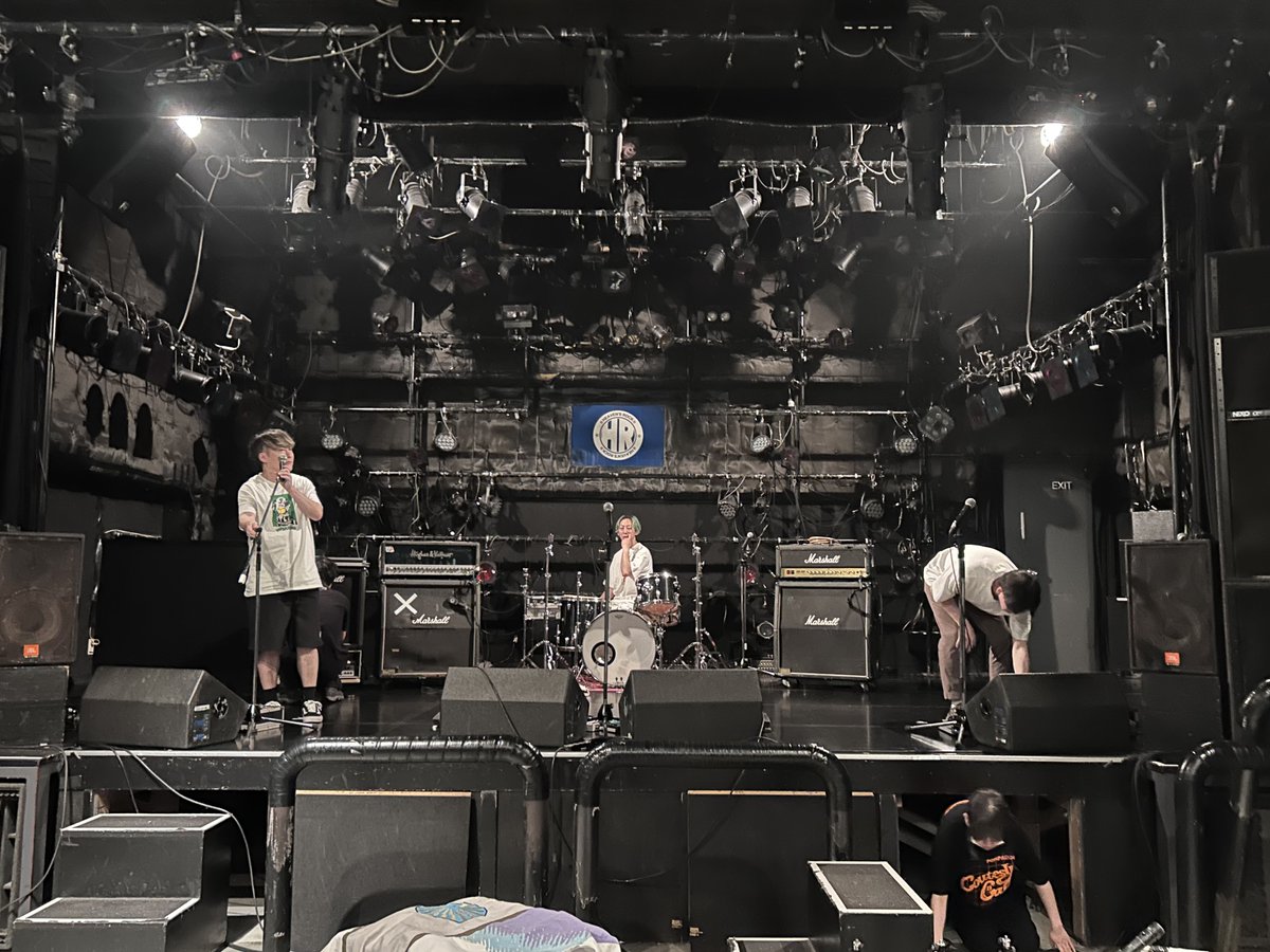 RIDDLE_JPN's tweet photo. 本日RIDDLE✖︎BIGMAMA
当日券を開場後に受付にて発売します
お願いだからなるべく軽装でお越しください!!
#RIDDLE23th
#BIGMAMA20th https://t.co/4gYeFWCyIy