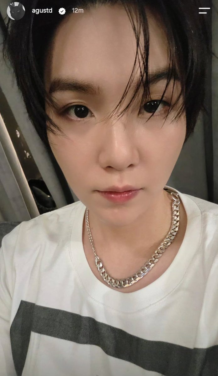 cestlavie9090's tweet photo. Awwwww Min Yoongi 🥹💜 https://t.co/9QPR5HviLT