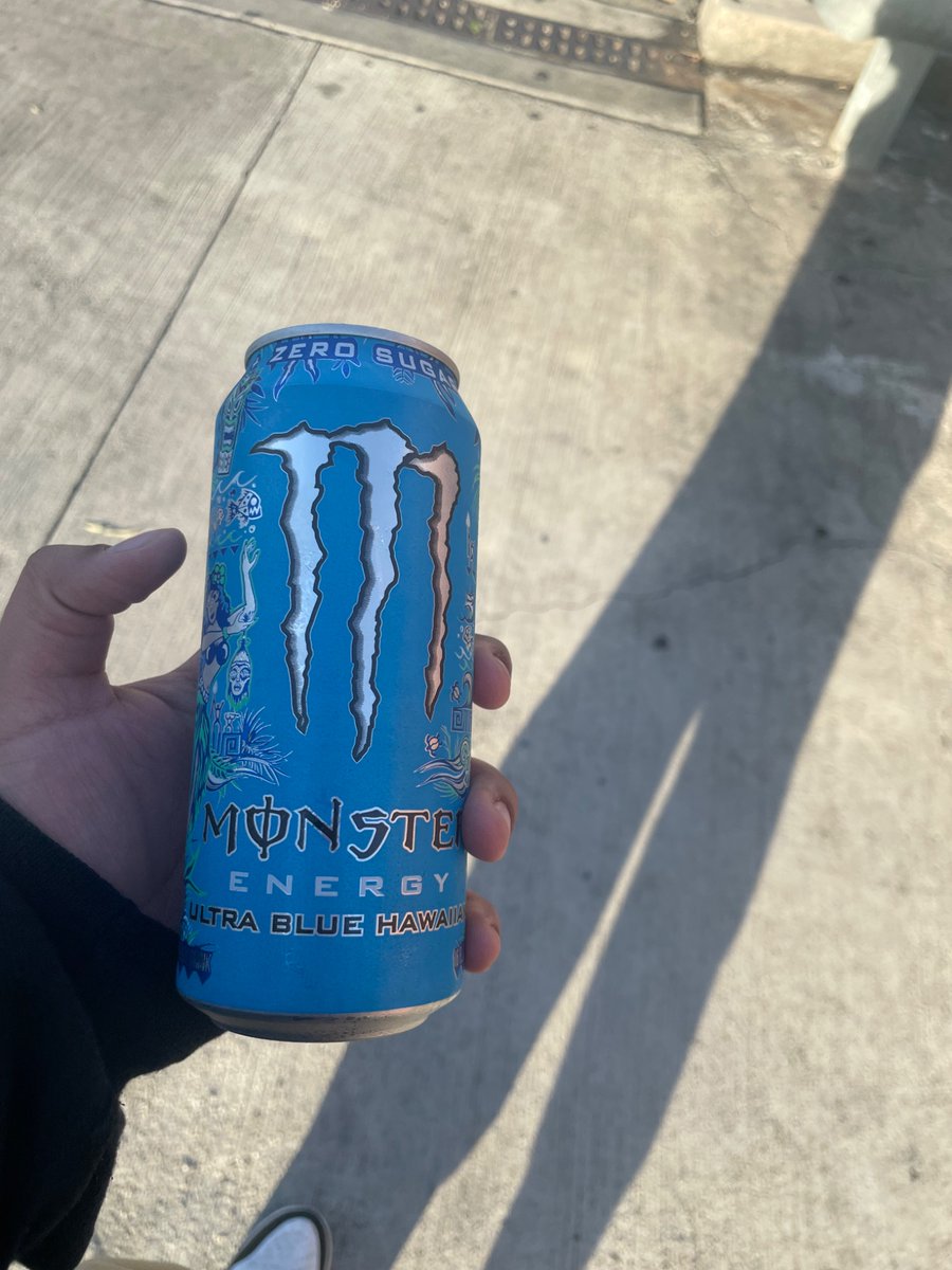 Silly_manzzz's tweet photo. The blue one was my fav but not so much for the rehab monster https://t.co/IbSiOQYIQ0
