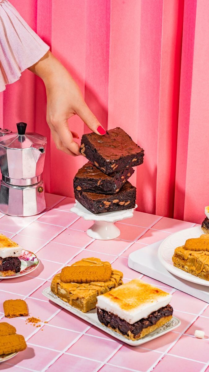 VincentRamgua5's tweet photo. What to do instead: Open a map app directly and filter by "Open Now." Look for a real, physical location or verified local shop rather than a generic 1-800 listing. https://t.co/Q2x3YcmIgG
